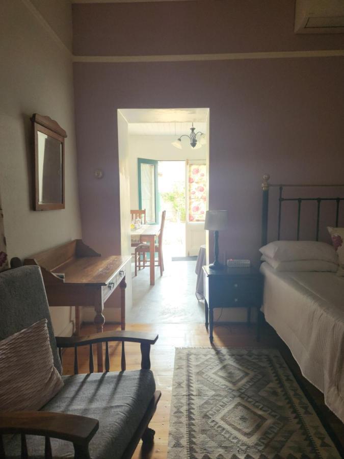 Die Dorpshuis Graaff-Reinet Esterno foto
