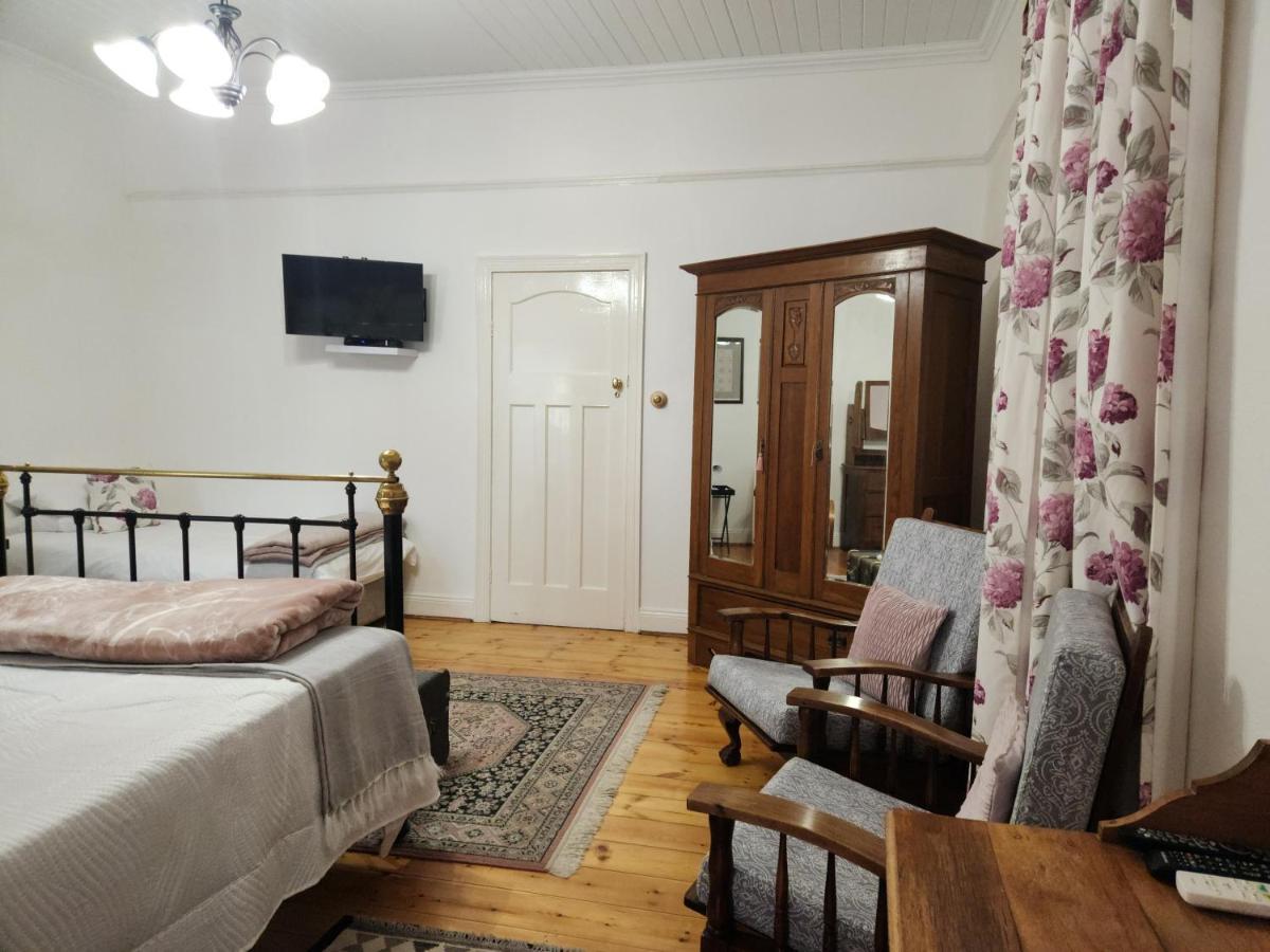 Die Dorpshuis Graaff-Reinet Esterno foto