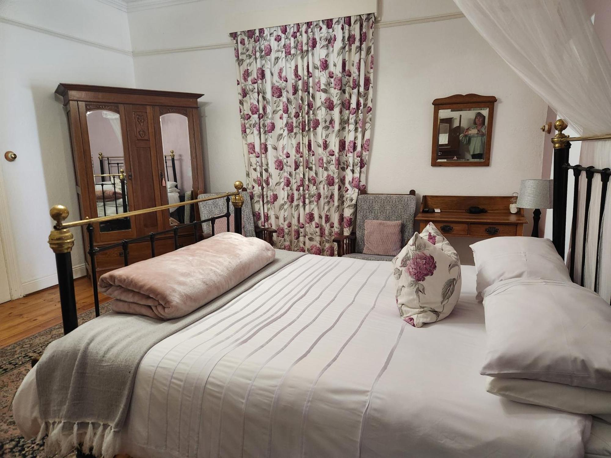 Die Dorpshuis Graaff-Reinet Esterno foto